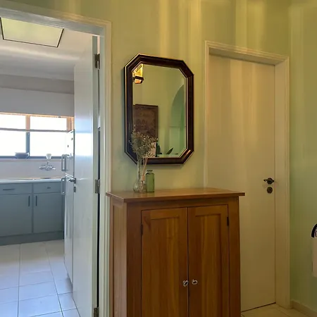 Apartamento T2 Perto Da Rocha *