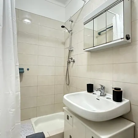 Apartment T2 Perto Da Rocha